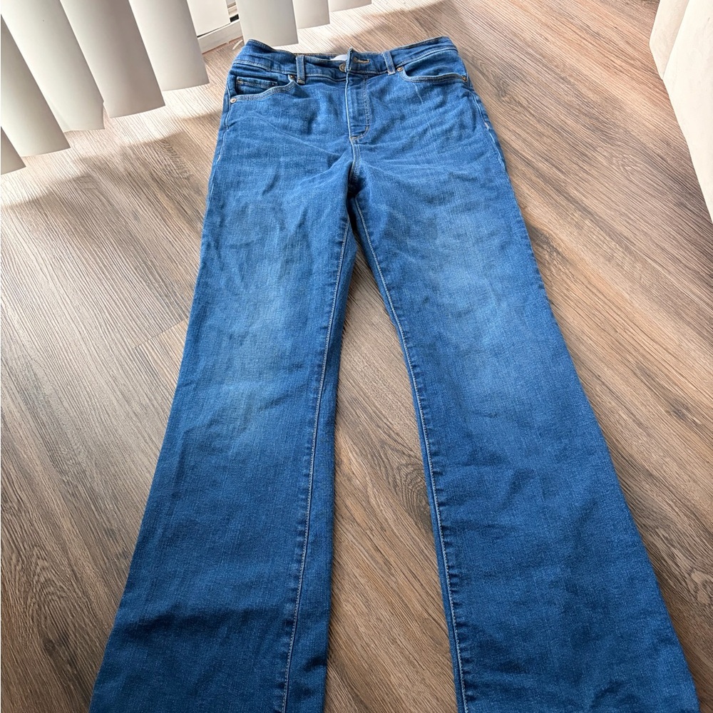 LOFT Relaxed Flare Medium Blue Full Length Jeans